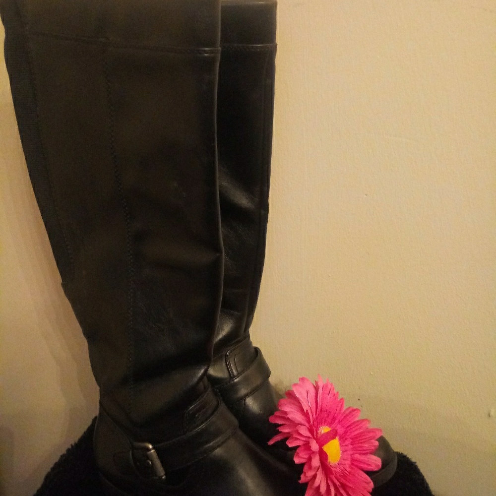 Kim Roger boots